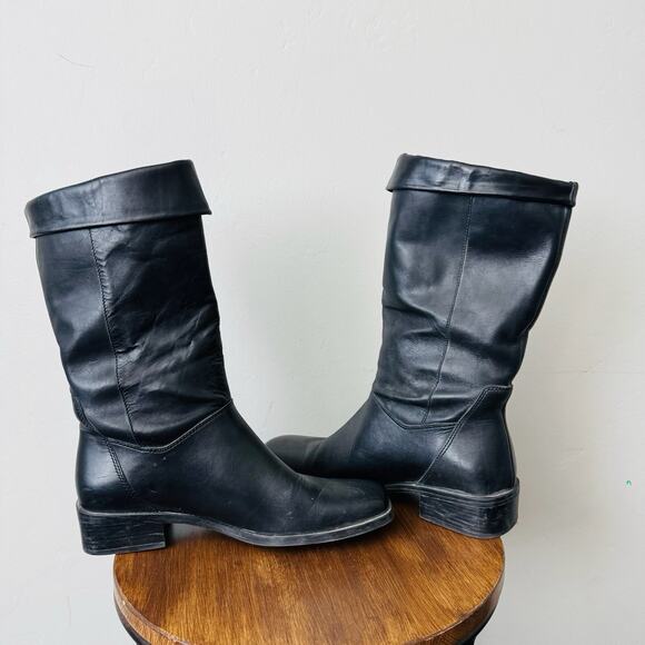 Naturalized Black Leather Calf Boots Women’s Size 8 - Picture 6 of 9